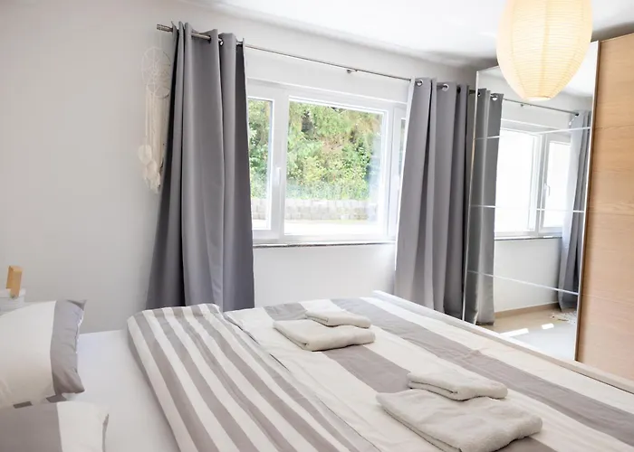 Appartement Designer Loft Center, Secured Parking, Cozy Apartment, Nuerburgring Adenau